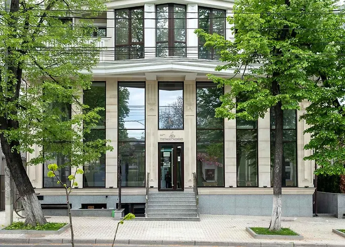 Thomas Albert Hotel
